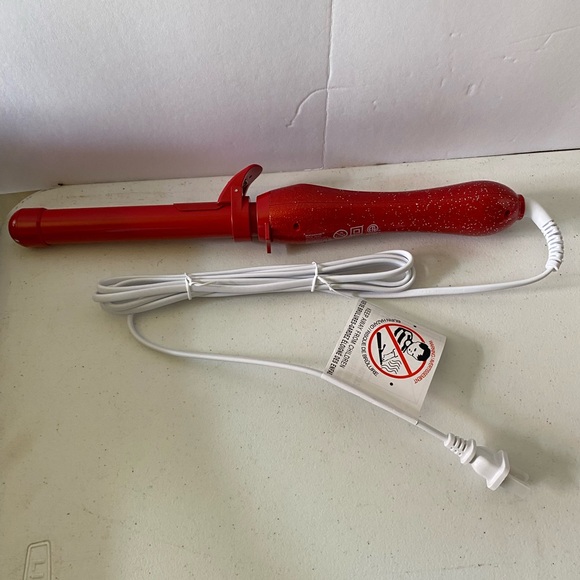 Red Beachwaver B1 rotating - Picture 1 of 4